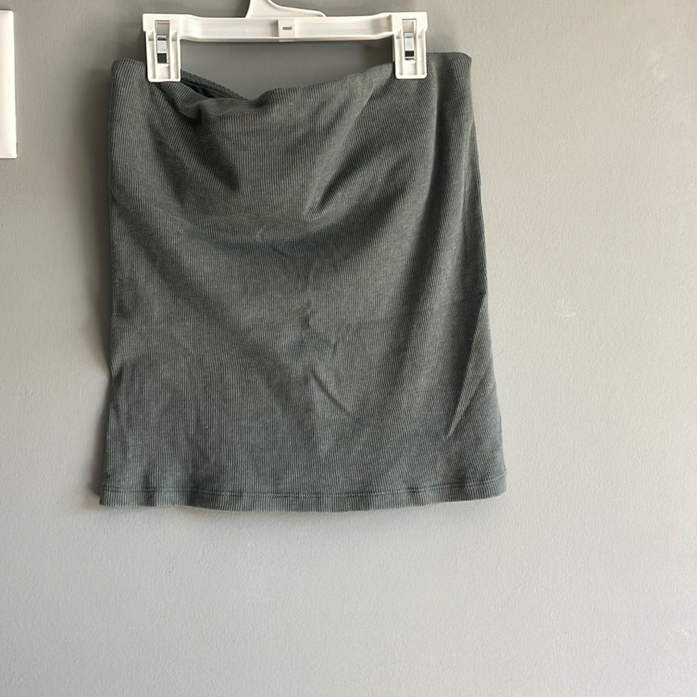 Arie ribbed tube top